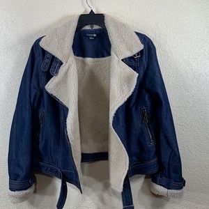 Forever 21 Jean Jacket L Faux Fur with Hip Belt L Blue Cream Zip Up